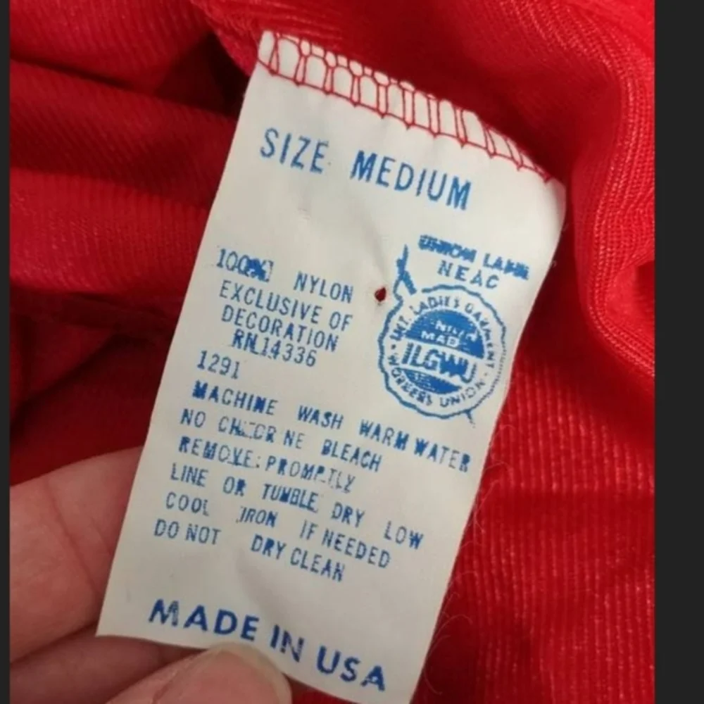 N/A vintage red
